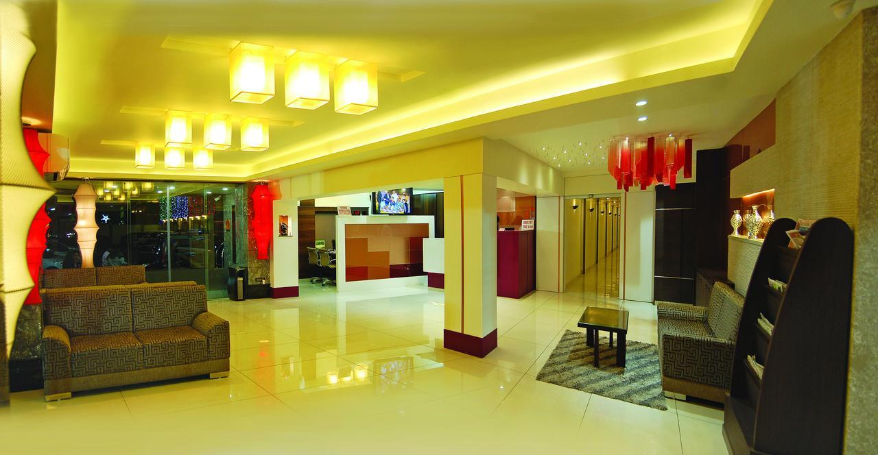 Hotel Miramar Daman Buitenkant foto